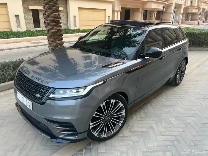 لاند روفر 2025 فيلار p250 مالك اول ممشى 19 الف بحالة الجديد 1