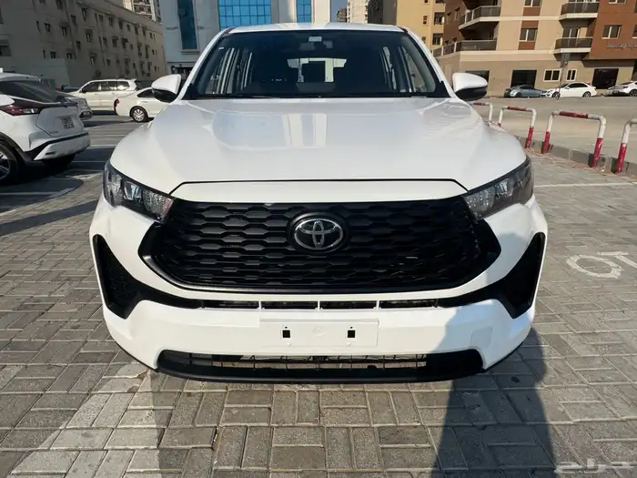 تويوتا انوفا 2024 للبيع في الإمارات 10