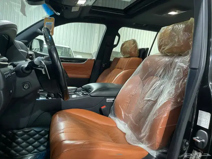 لكزس LX570 2020 بلاك أديشن 13