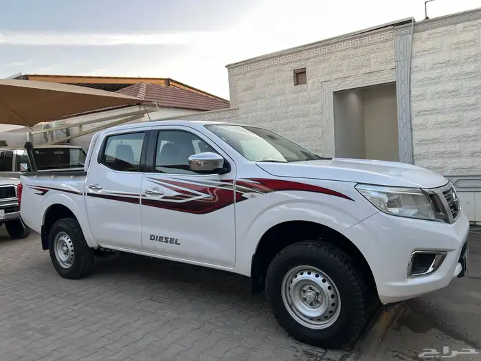نافارا 2019 ديزل دبل دفلك نظيف جدا لدى قمة الاطلال 4