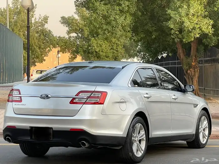 فورد توروس 2015 10