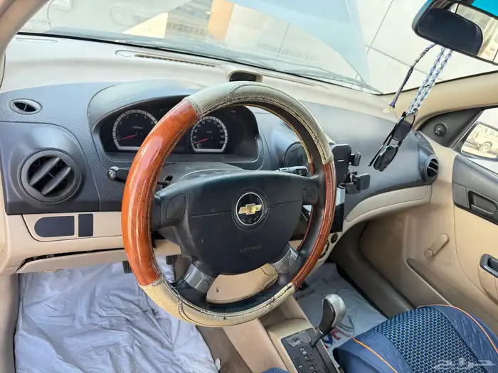 سياره أفيو 2014 للبيع 8