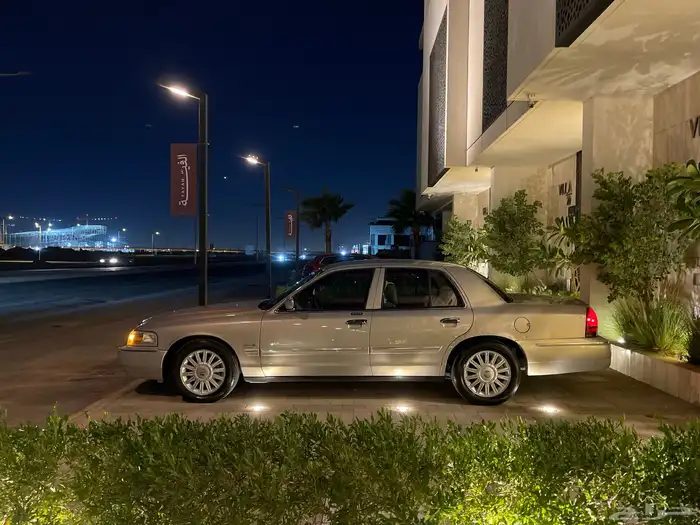 فورد ماركيز 13