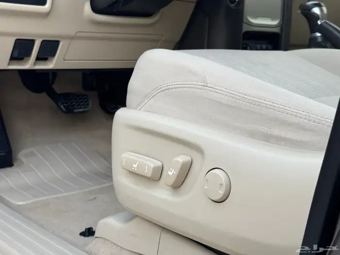 تويوتا برادو 2020 فل كامل VX 19