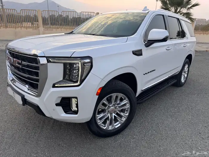 جي إم سي يوكن SLT 2023 9