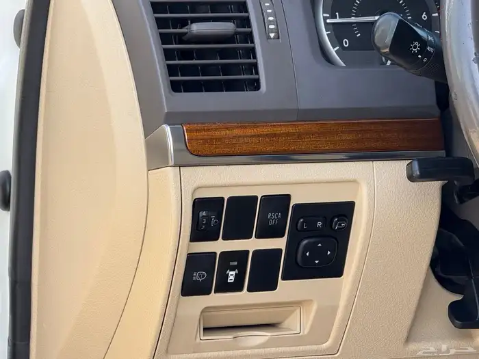 تويوتا-لاندكروزرGXR-2016 9