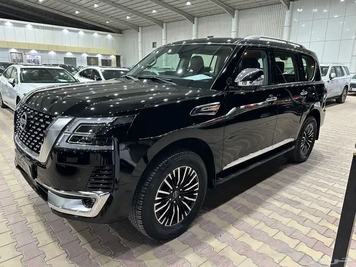 نيسان باترول بلاتينيوم موديل 2023 فل كامل نظيف جدآ 1