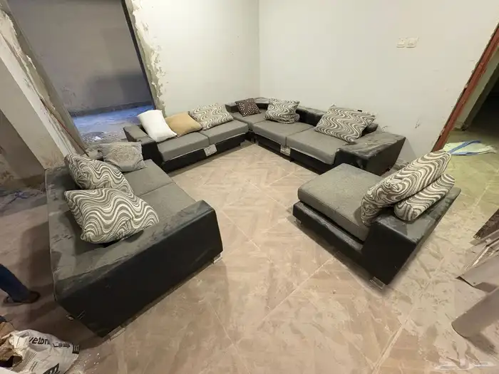 اغراض للبيع كنب امريكي غساله توماتيك مكتبه 6