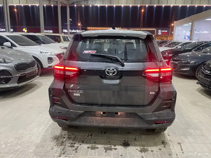 تويوتا رايز 2024 استاندرE - سعودي ( بنزين ) 1.2L 5