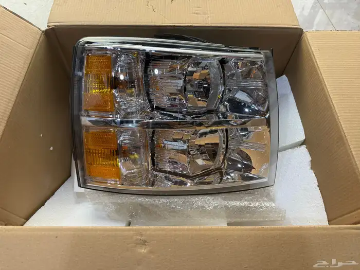 شمعة سلفرادو يمين تركب لموديل 2007 لين 2014 اصلي 2