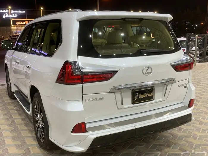 للكزس LX570 سعودي 2020 5