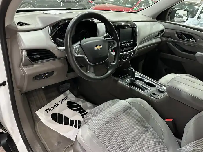 شيفورليه ترافيرس LS موديل 2018 نظيف 7