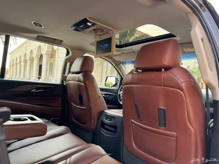 كاديلاك اسكاليد موديل 2018 بحاله الوكاله 46