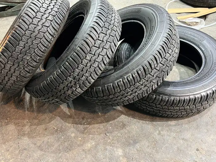 كفرات دنلوب مقاس 245 75 17 تاريخ 23 كفرات شبه الجديد 39