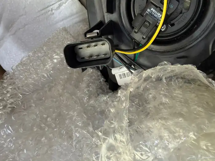 شمعة سلفرادو يمين تركب لموديل 2007 لين 2014 اصلي 4