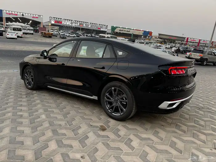 فورد تورس امبيانتي موديل 2026 لون اسود 8