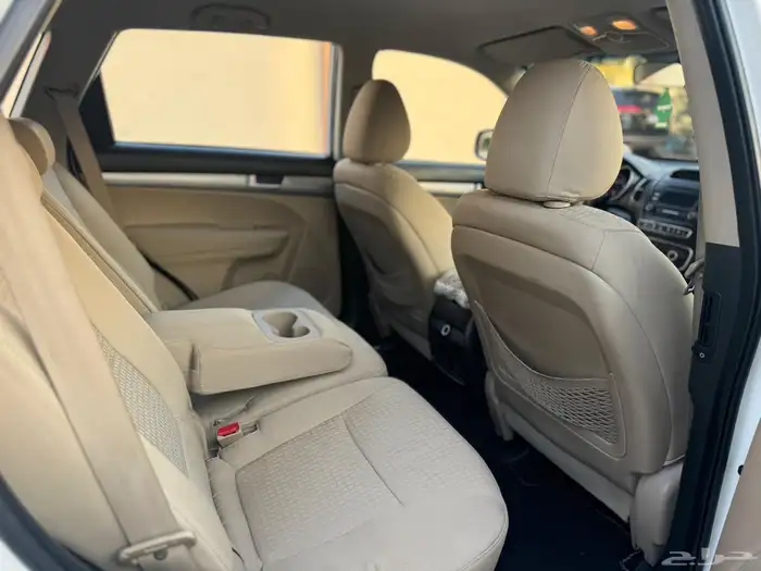 كيا سورينتو قمة النظافة 2015 13