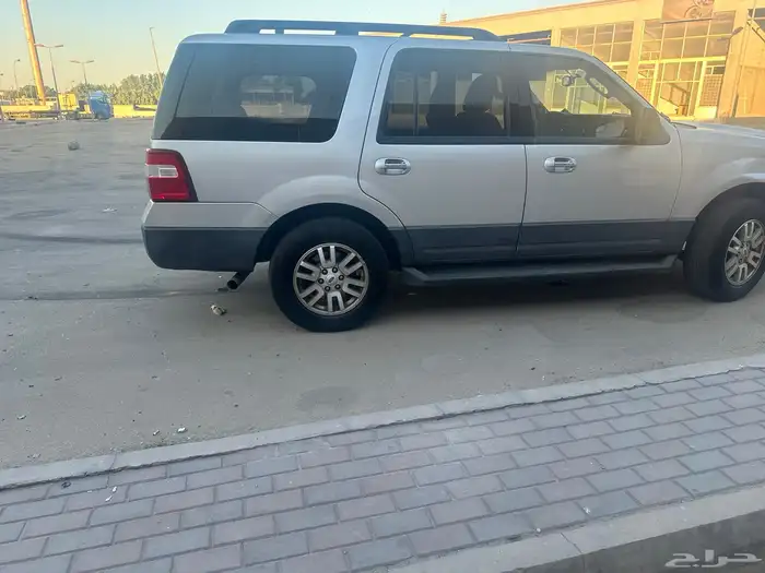 فورد اكسبديشن 2012 18