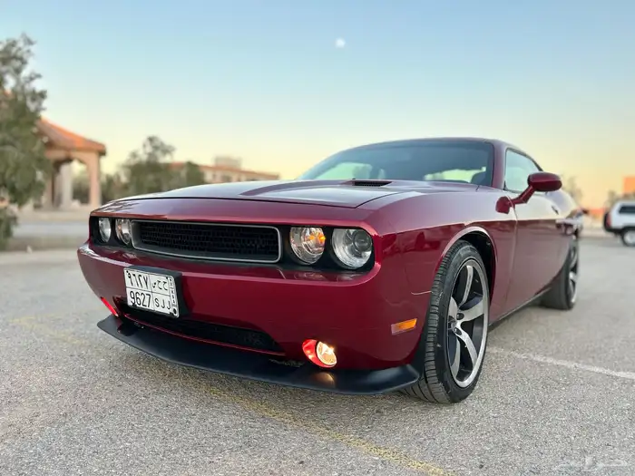 تشالنجر 2012 13