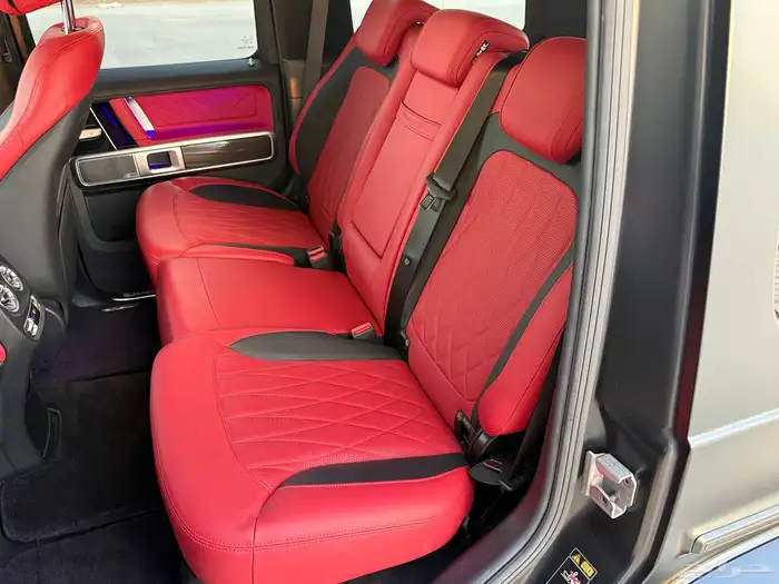 للبيع مرسيدس بنز G63 موديل 2020 شبة جديد 17