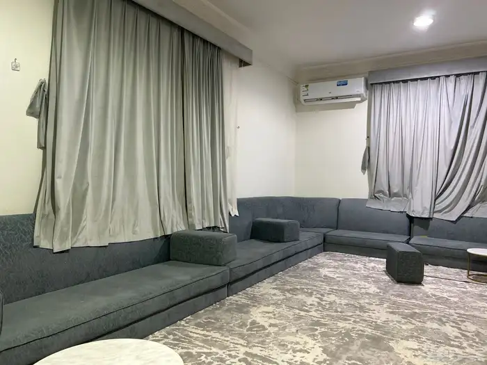 كنب جلسه عربيه اللون ازرق 1