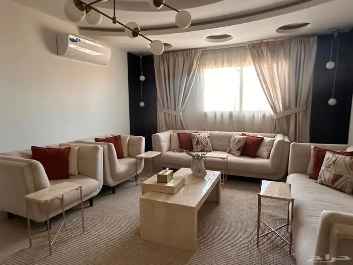 كنب 4 قطع مع ستارة 1