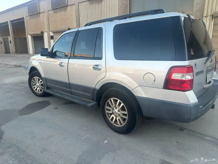 فورد اكسبديشن 2012 20