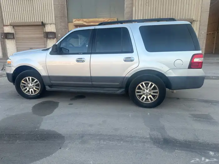 فورد اكسبديشن 2012 21