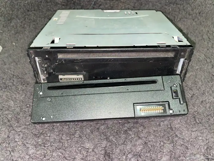 مسجل سيارة JVC KD-R322 10