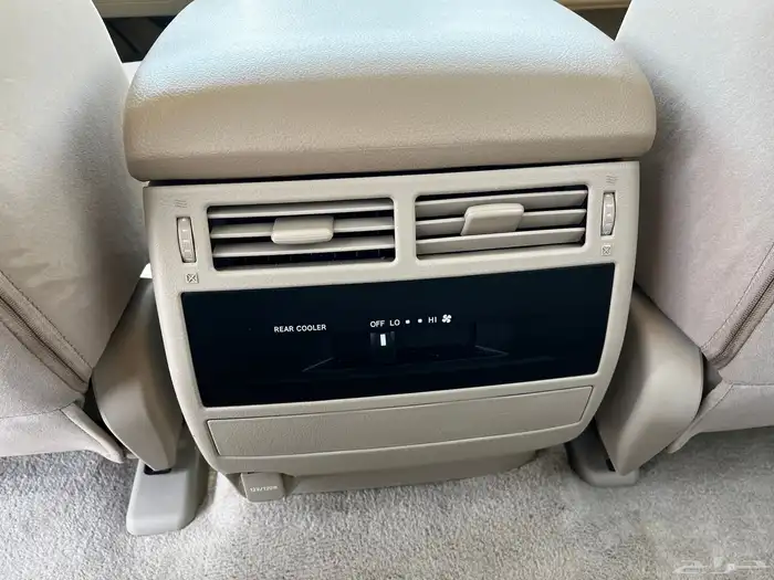 تويوتا جى اكس ار رقم 1 بنزين موديل 2021 11