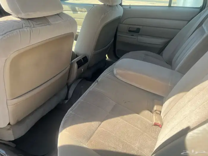 فورد كراون فكتوريا 7