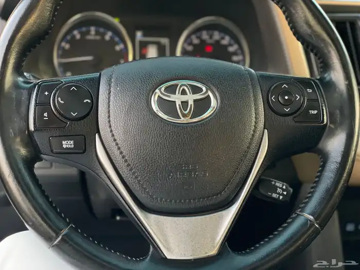 تويوتا - راف فور - 2017 - سعودي - فل كامل 18