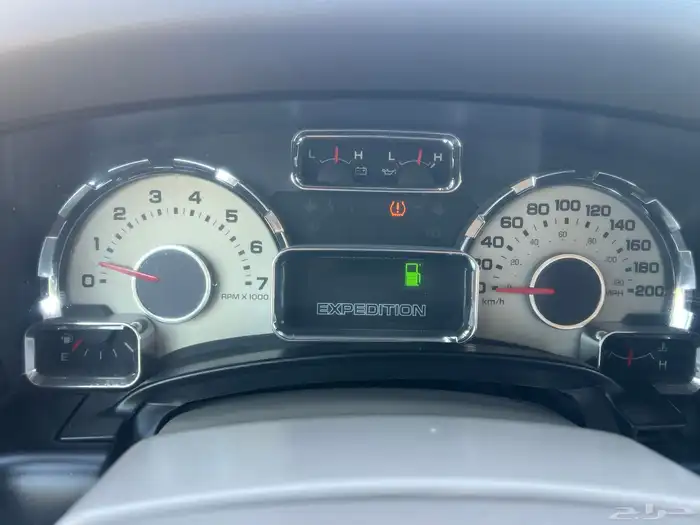 فورد اكسبيدشن قصير 2011 26
