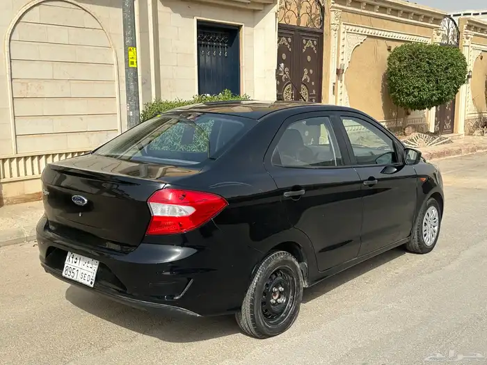 فورد فيجو نضيف 2019 5