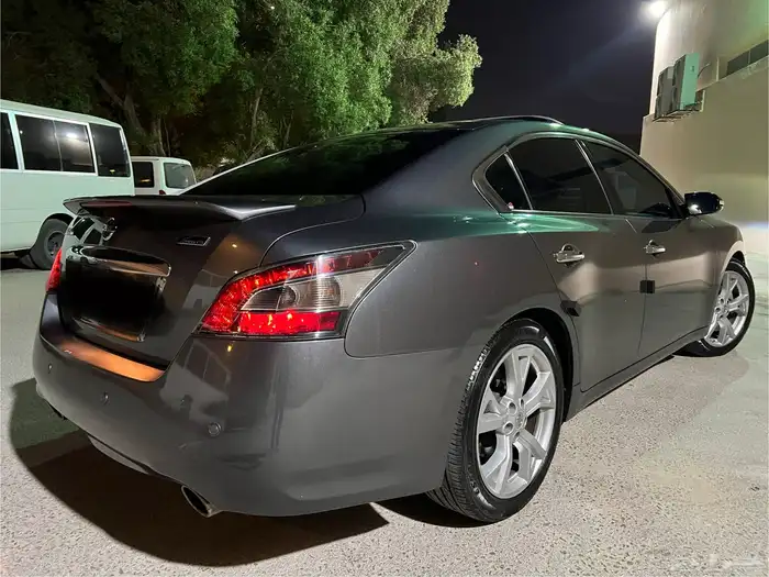 للبيع مكسيما 2015 ممشى قليل نظيفة 0