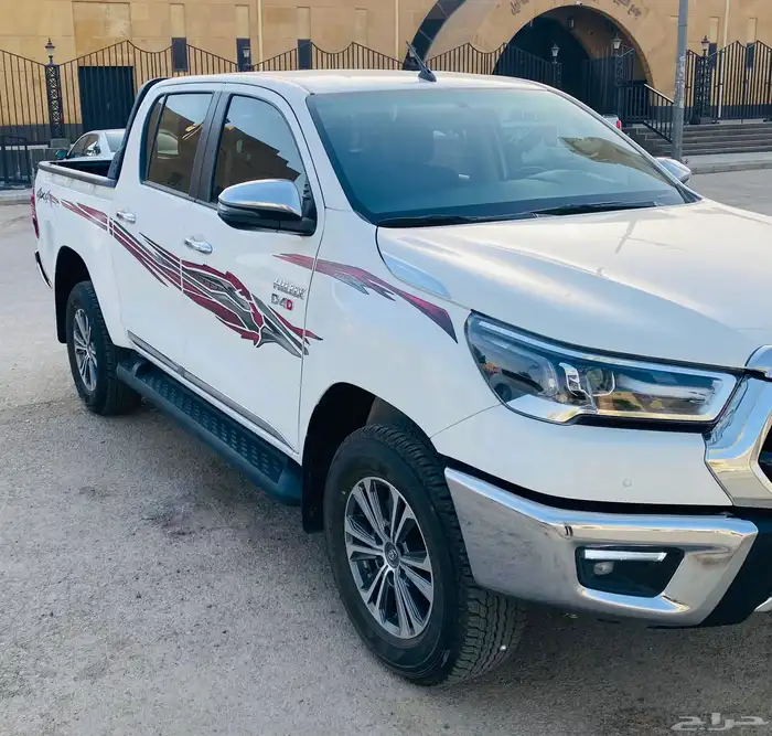 هايلوكس 2024 فل كامل دبل ديزل 1