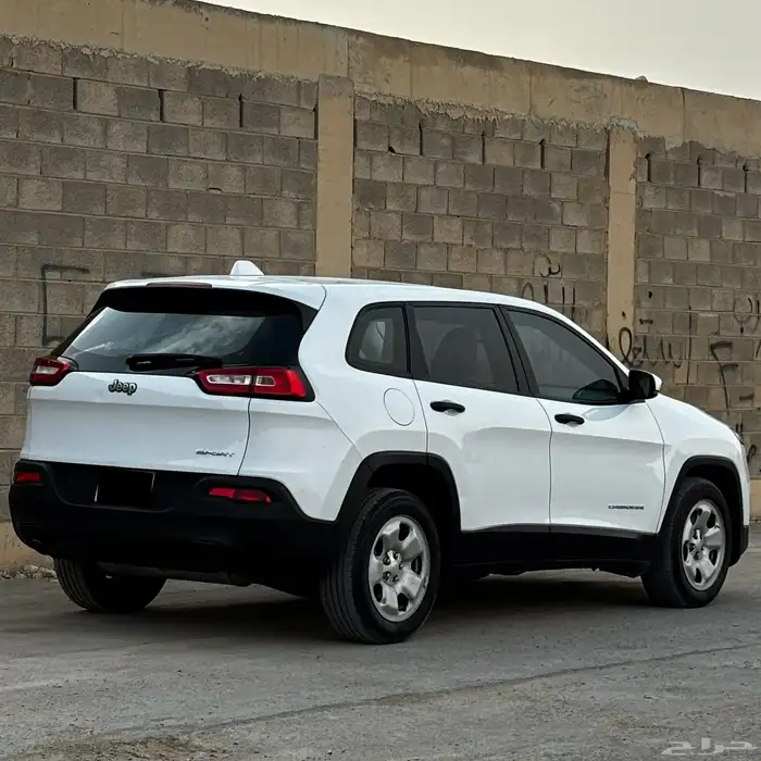 جيب شيروكي 2016 بدي وكاله سيورت 9