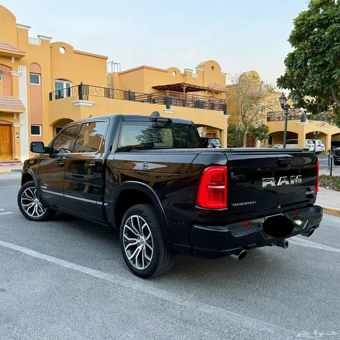 دودج رام تنجستين شبه جديد 2025 ضمان وصيانه وكاله 7