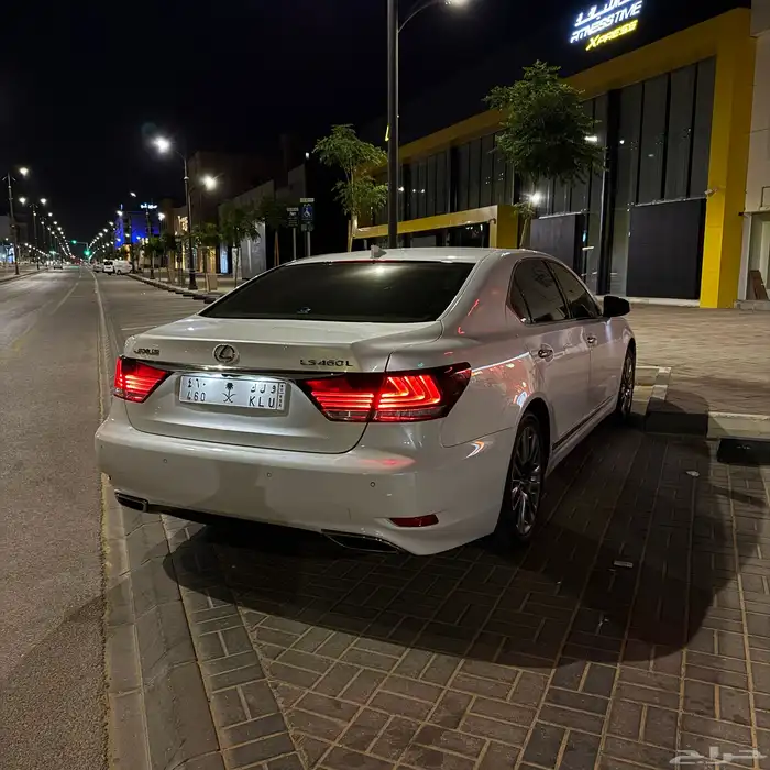 لكزس LS460L 2017 2