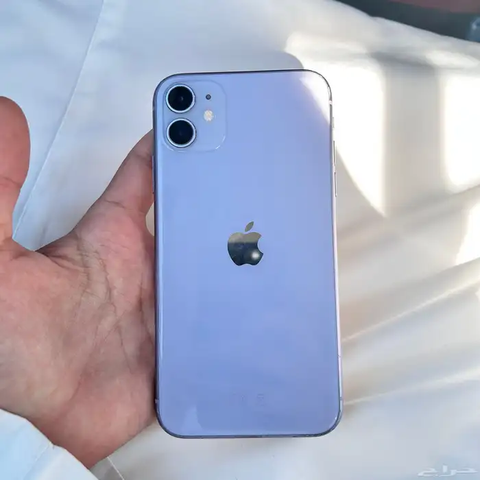 للبيع ايفون 11 بطاريه 69 لايشكو من شي 6