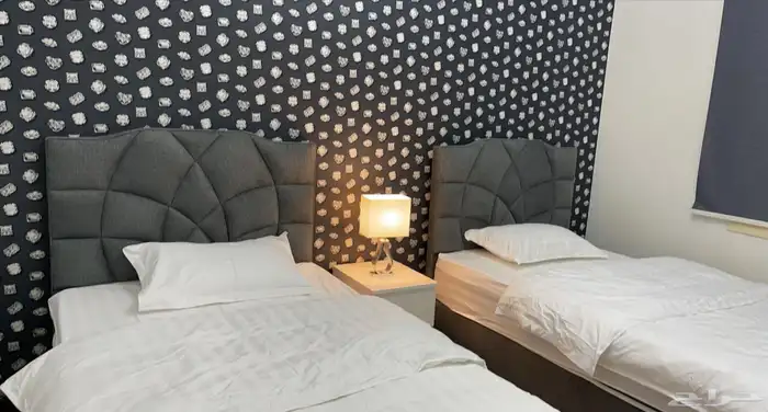 شقة مفروشة للتاجير الشهري بحي الحمرا 4