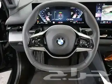 بي إم دبليو الفئة الخامسة (G60) 520i 12