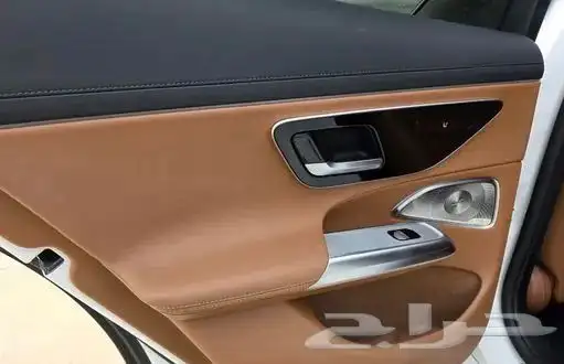 مرسيدس E300 - 2024 14