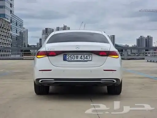مرسيدس E300 - 2024 3