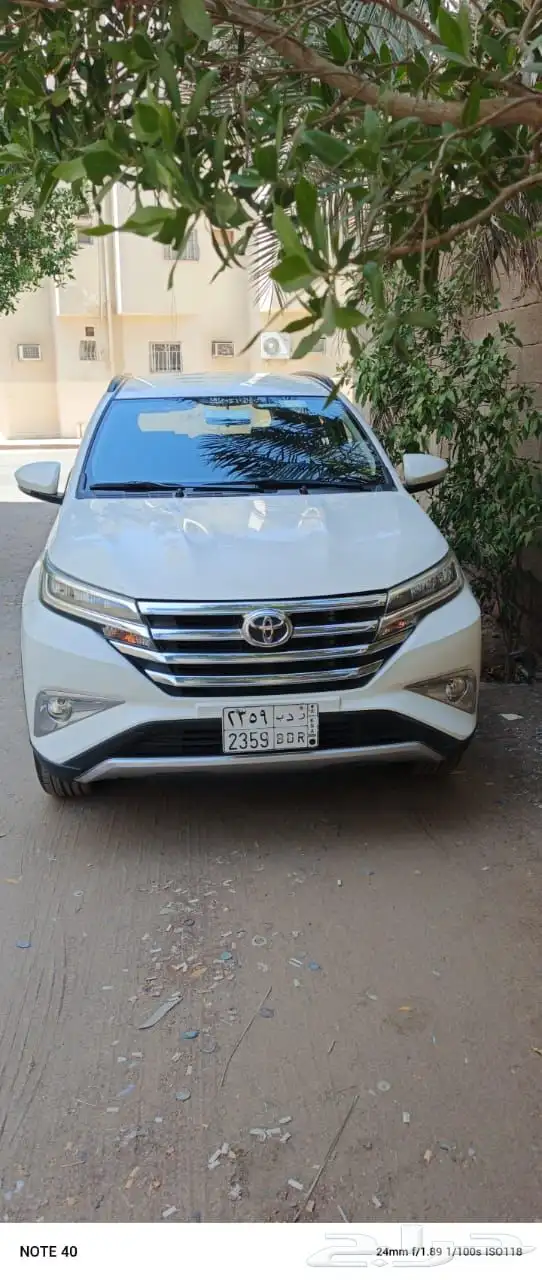 سياره تويوتا رانش 800 0