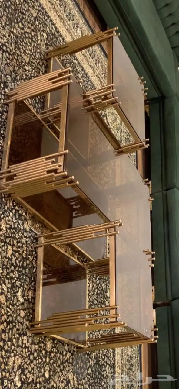 طاولة كبيره وثنتين صغير 0