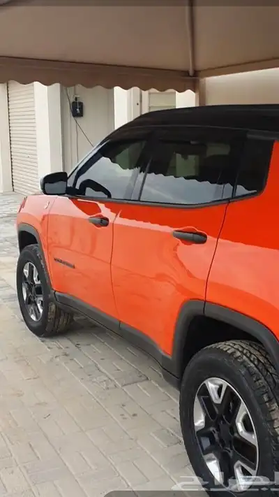 جيب كومباس فئة ترايل هوك 2018 اعلي فئه index