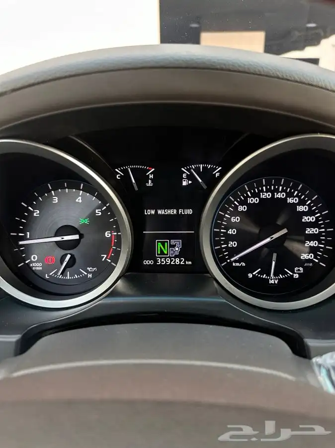 لاندكروزر فكسار VXR 2013 فل كامل مالك ثاني بدي وكاله 16