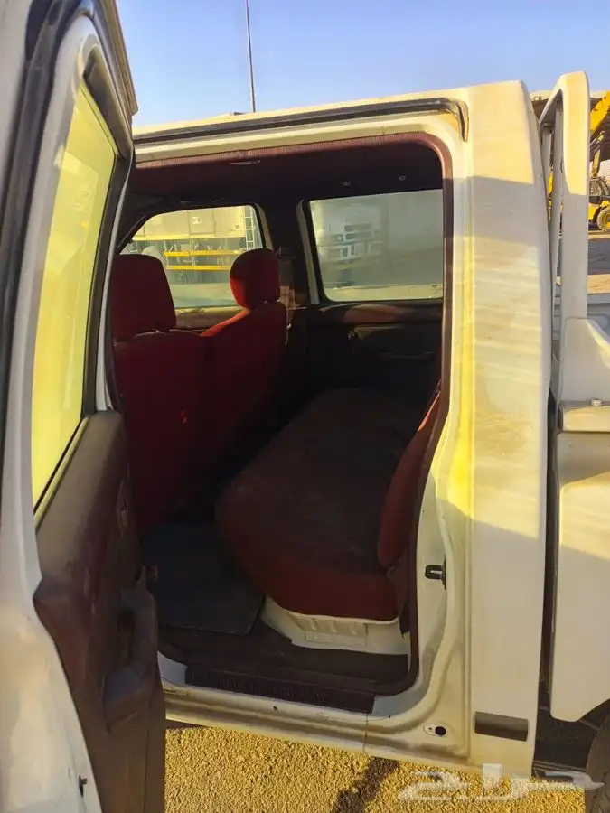 نيسان ددسن موديل  2013 6