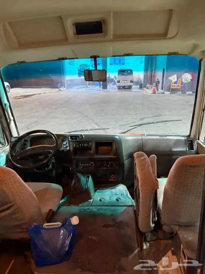 باص روزا مستبيشي 29 راكب 1